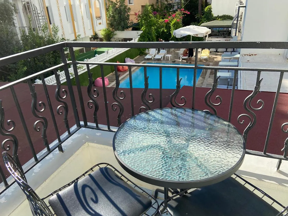Derin Suit Otel Antalya
